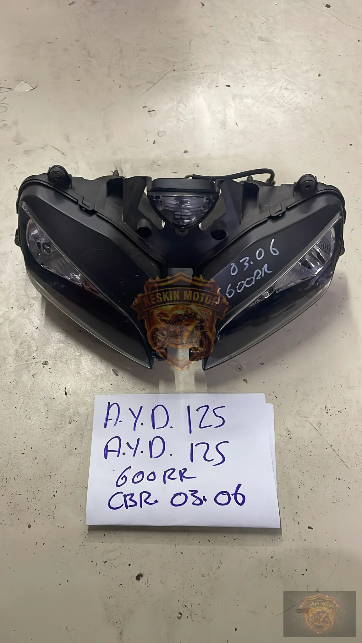 HONDA CBR 600RR ÖN FAR - Keskin Motor Orijinal Çıkma Parça