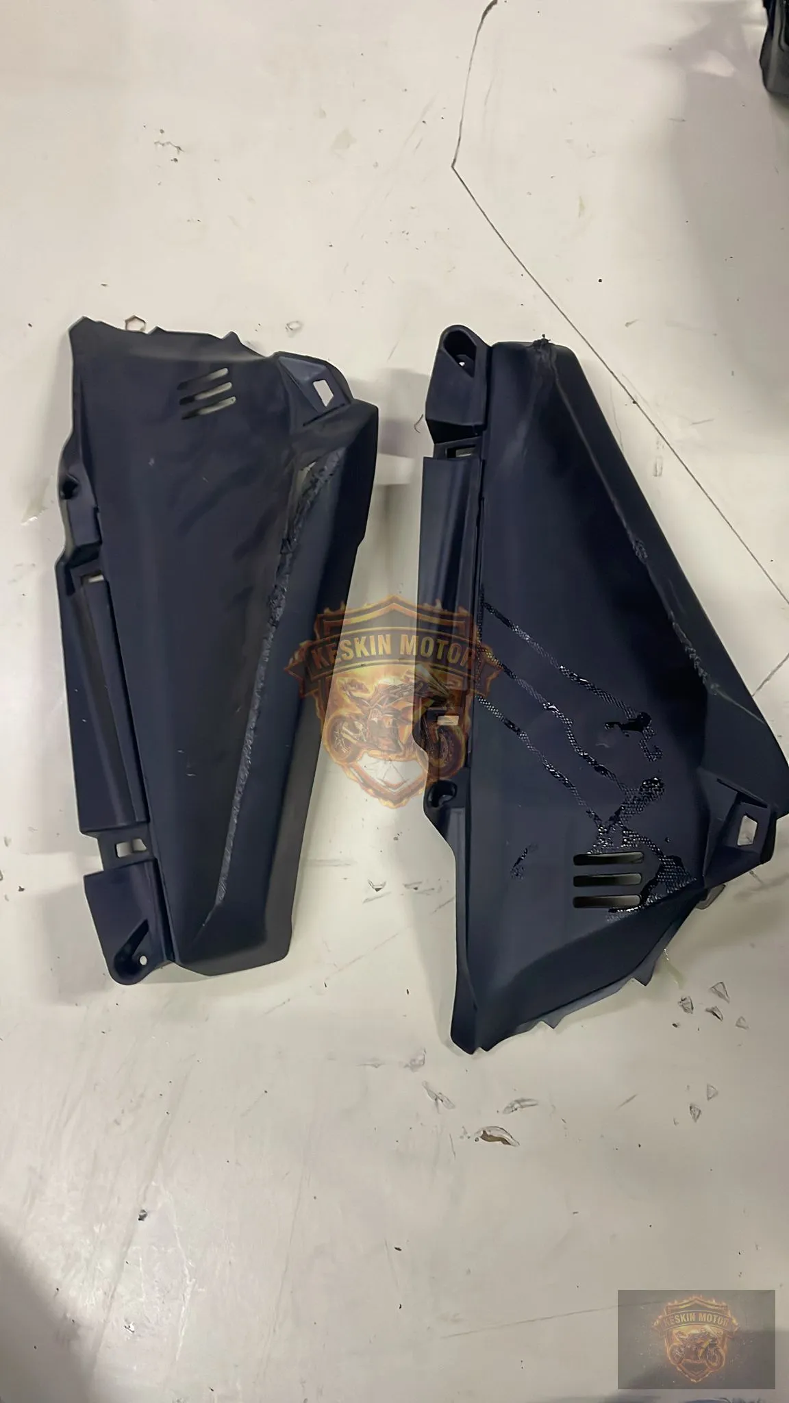 HONDA FORZA 250 - NSS 250 DEKOROTİF KAPAK  - Keskin Motor Orijinal Çıkma Parça