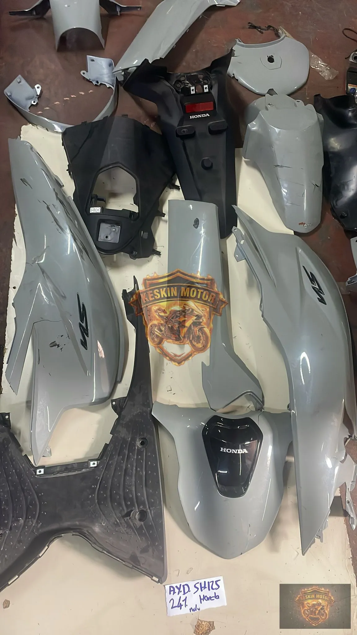 HONDA SH 125 KOMPLE  GRENAJ - Keskin Motor Orijinal Çıkma Parça
