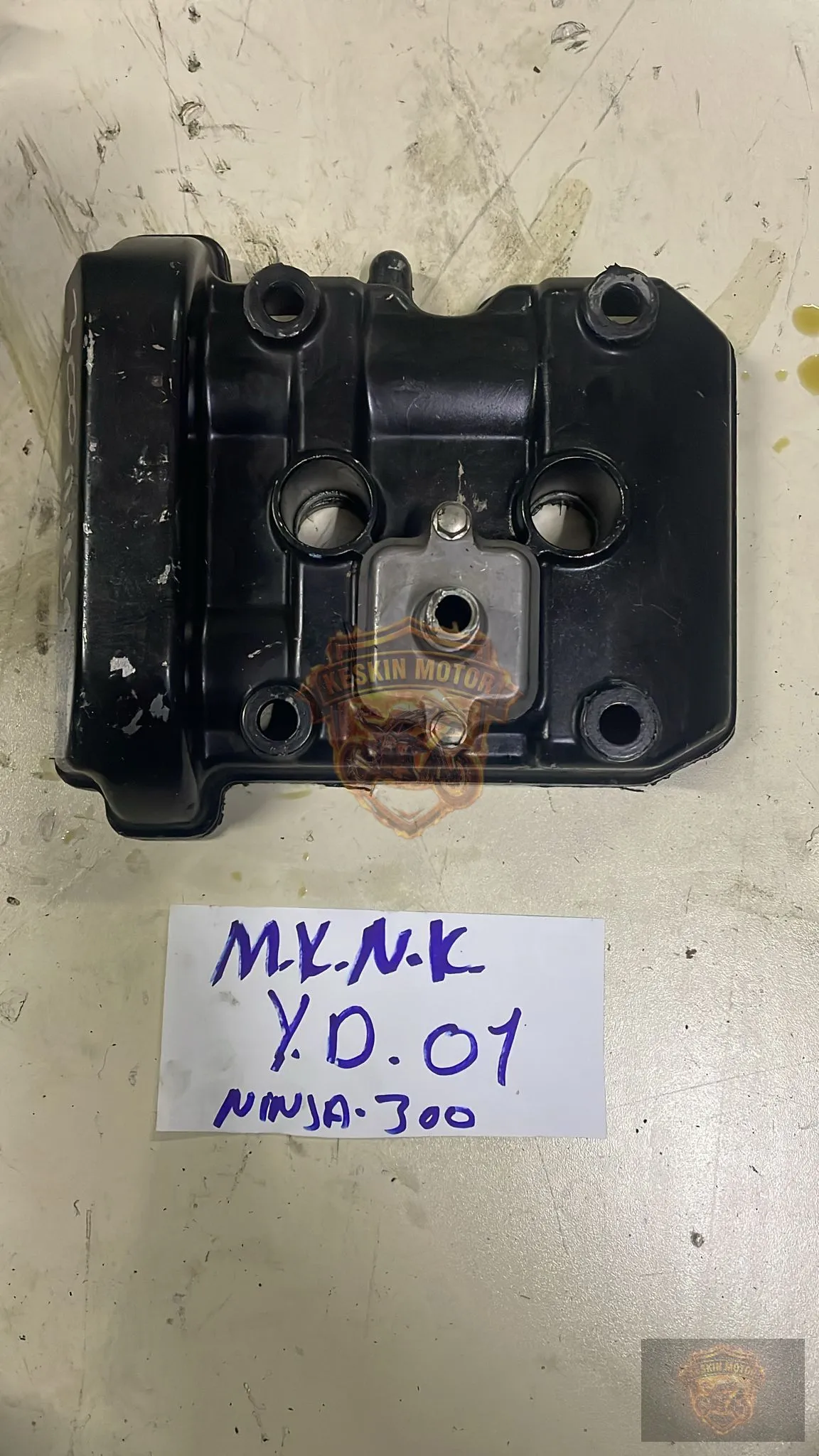 KAWASAKİ NİNJA 300 KÜLBÜTÖR KAPAK - Keskin Motor Orijinal Çıkma Parça