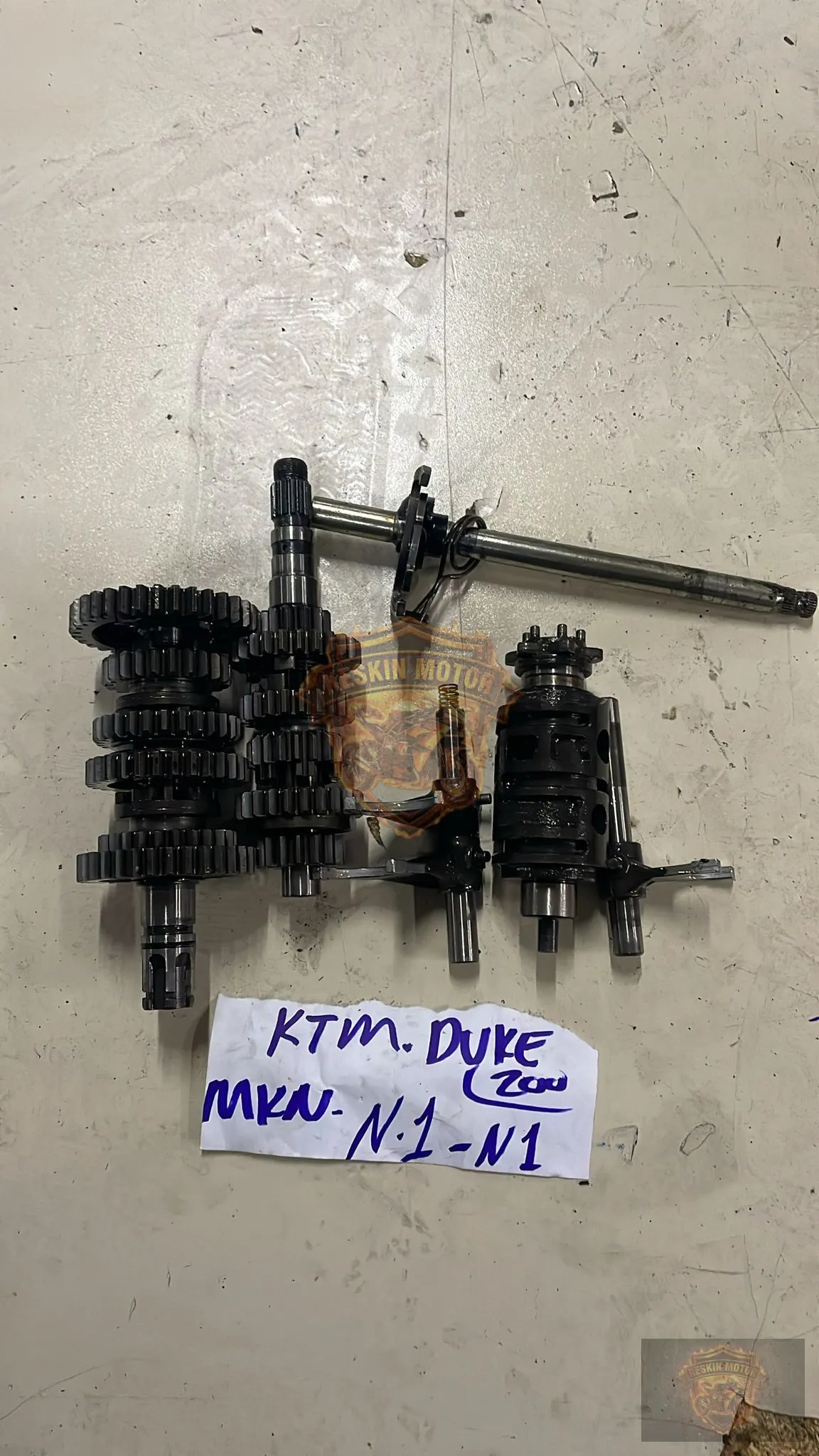 KTM DUKE 200 ŞANZIMAN KOMPLE - Keskin Motor Orijinal Çıkma Parça