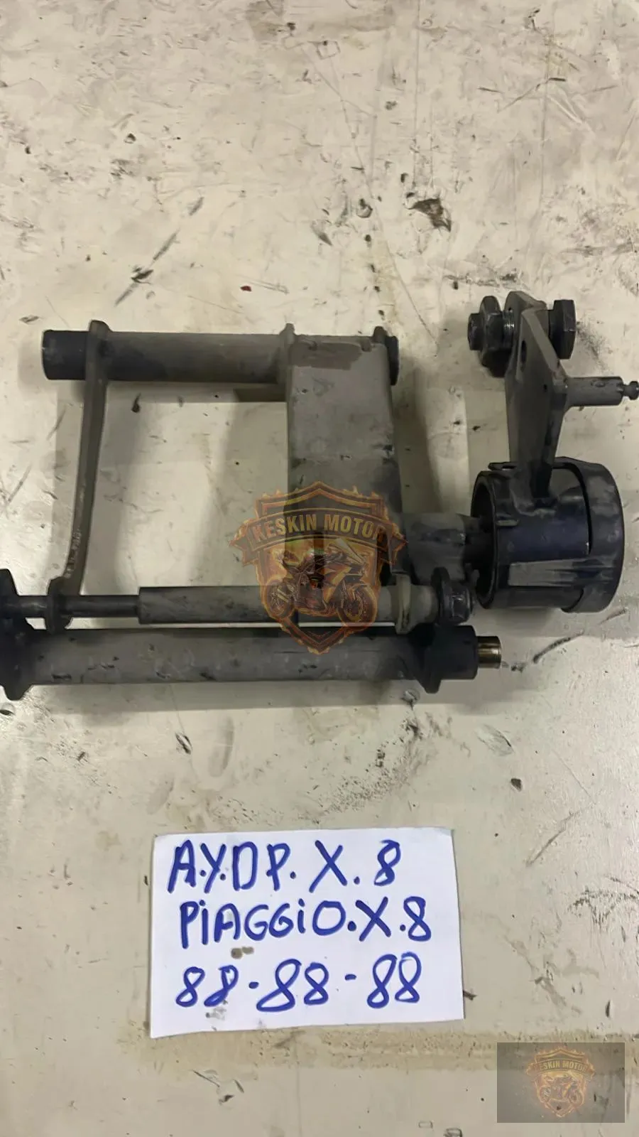 PİAGGİO X8 EVO MOTOR TAKOZU - MOTOR ASKISI - Keskin Motor Orijinal Çıkma Parça