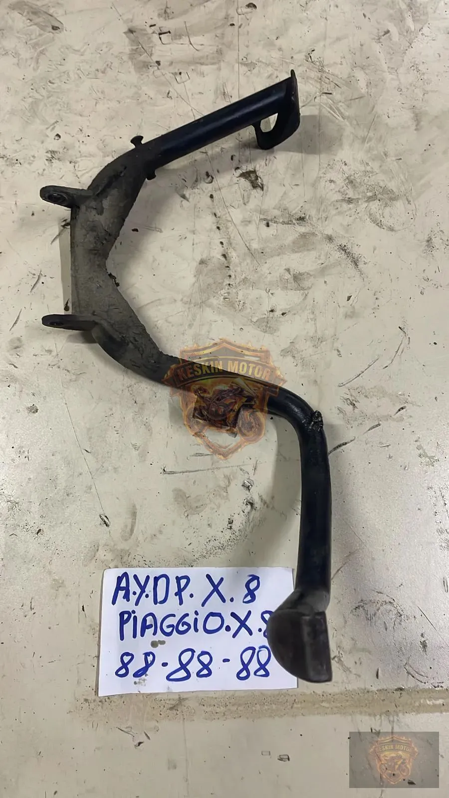 PİAGGİO X8 EVO ORTA SEHPA - Keskin Motor Orijinal Çıkma Parça
