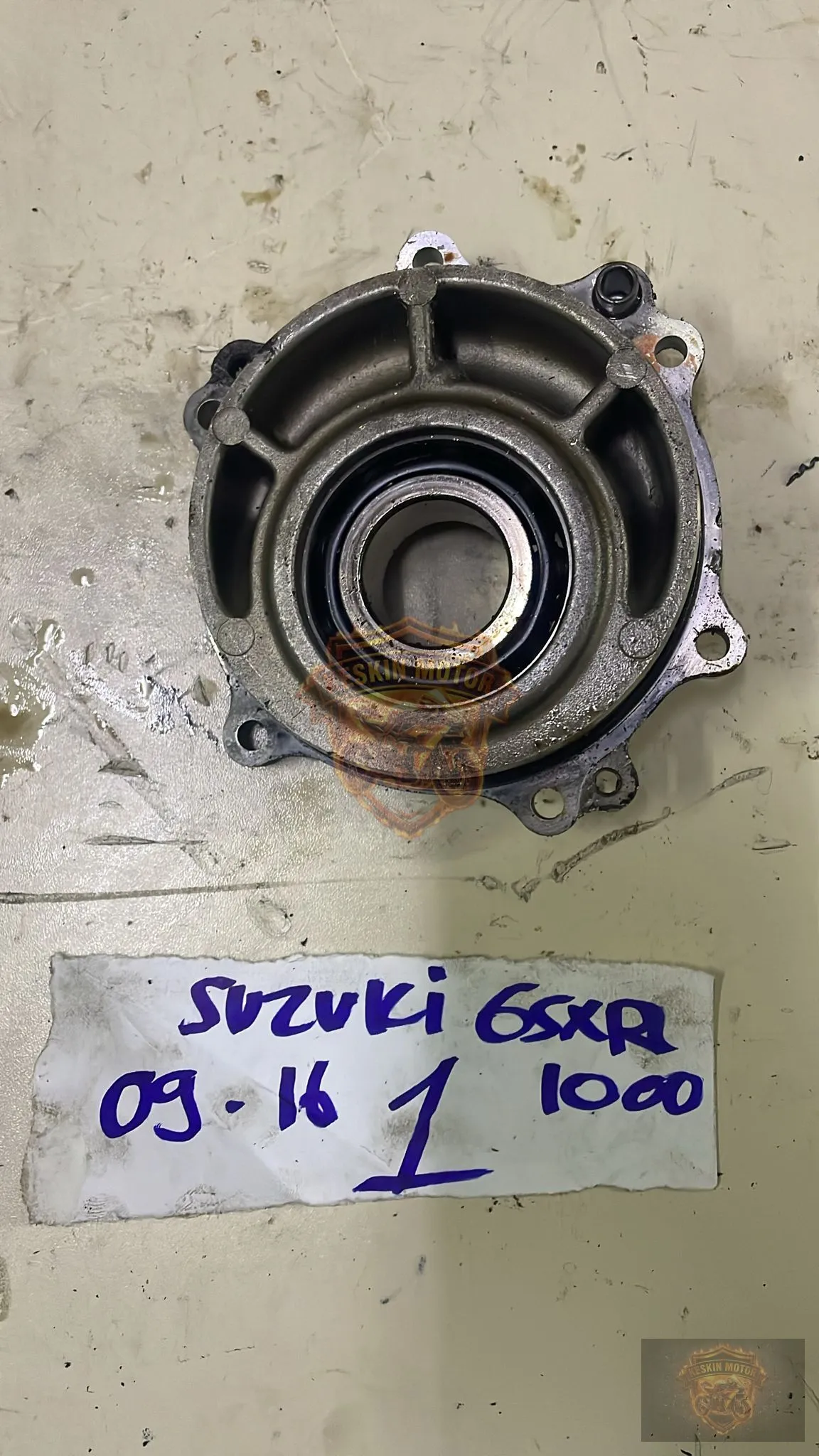 SUZUKİ GSXR 1000 ŞANZIMAN REDEKTÖR KAPAK - Keskin Motor Orijinal Çıkma Parça