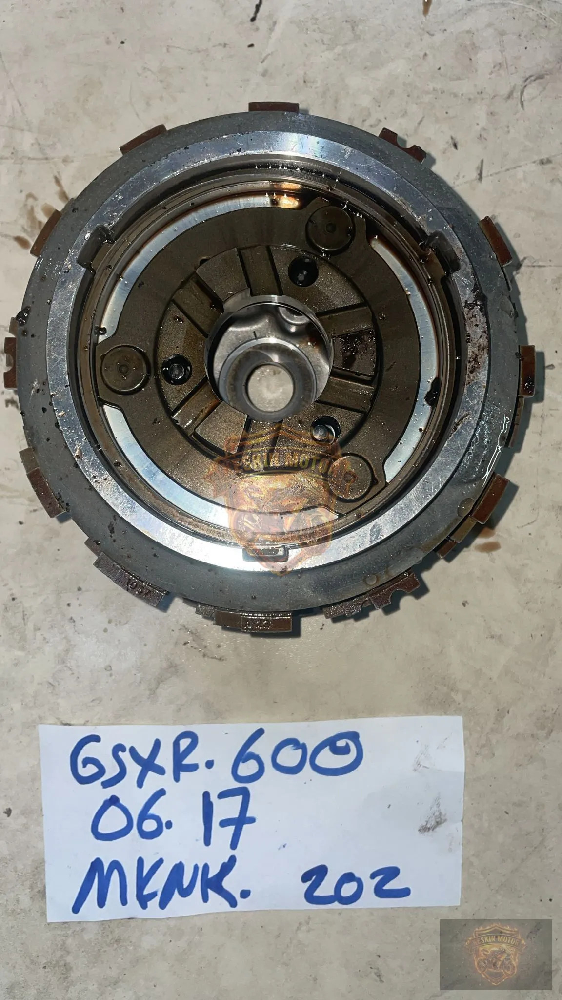 SUZUKI GSXR 600 2006-2017 UYUMLU DEBRİYAJ GÖBEK BALATASI SET - Keskin Motor Orijinal Çıkma Parça