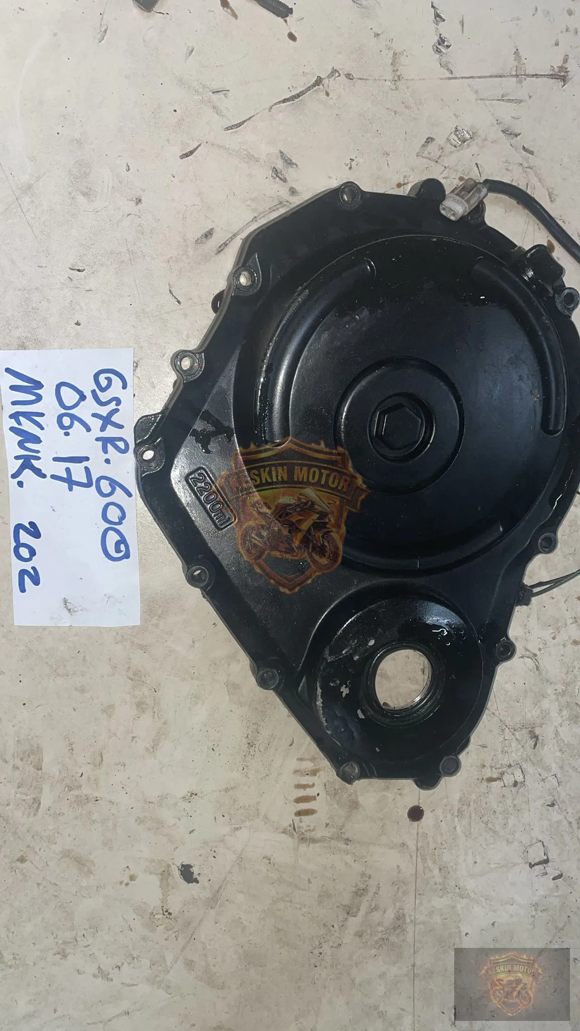 SUZUKI GSXR 600 2006-2017 UYUMLU DEBRİYAJ KAPAĞI - Keskin Motor Orijinal Çıkma Parça