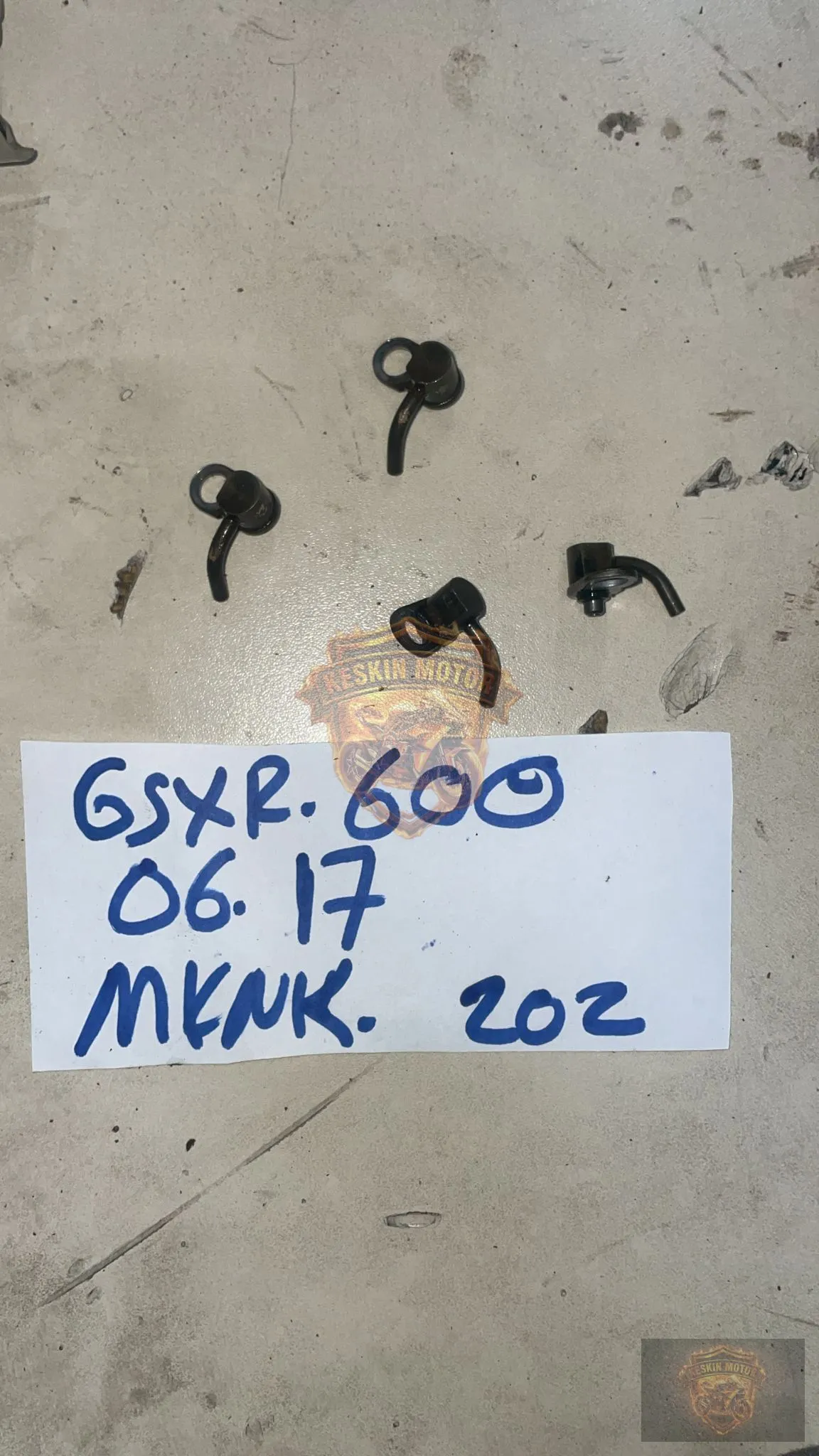 SUZUKI GSXR 600 YAĞLANMA FİŞEKLERİ ADET FİYATI - Keskin Motor Orijinal Çıkma Parça
