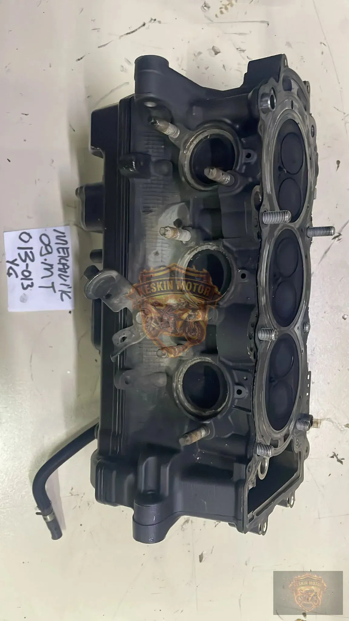 YAMAHA MT-09 SİLİNDİR KAPAK - ÜST KAPAK - Keskin Motor Orijinal Çıkma Parça