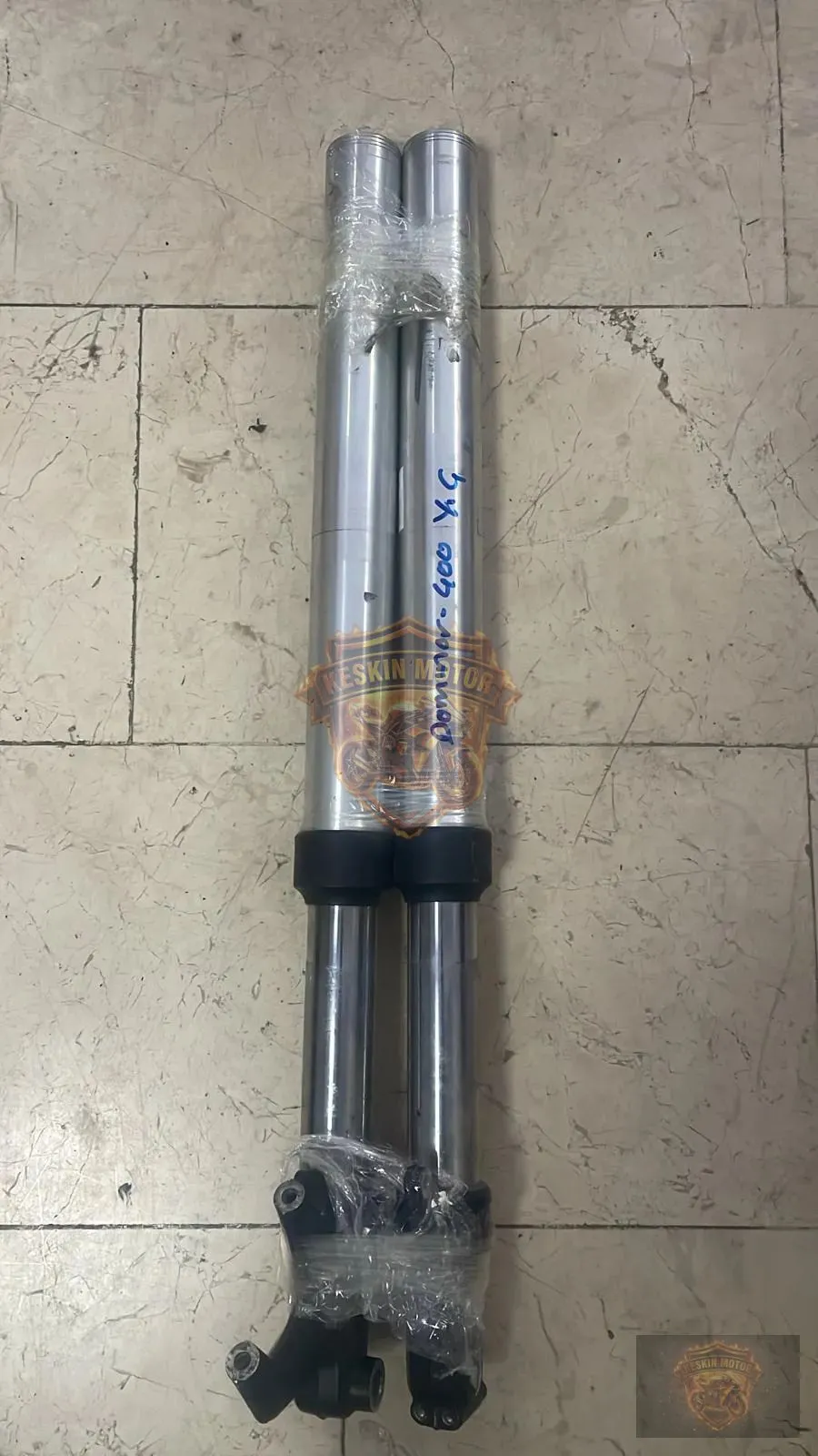BAJAJ DOMİNAR 400 ÖN AMORTİSÖR TAKIM - Keskin Motor Orijinal Çıkma Parça