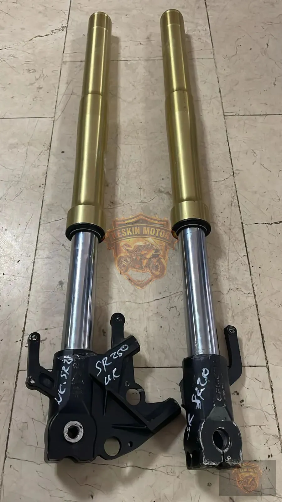 CF MOTO SR 250 ÖN AMORTİSÖR TAKIM - Keskin Motor Orijinal Çıkma Parça