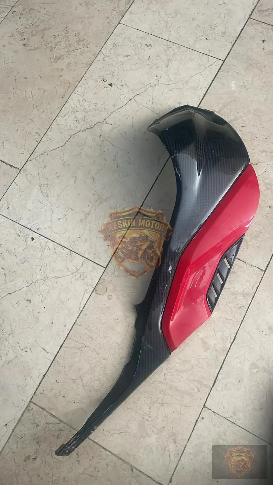 BMW S1000RR KARBON SAĞ PANZOT - Keskin Motor Orijinal Çıkma Parça