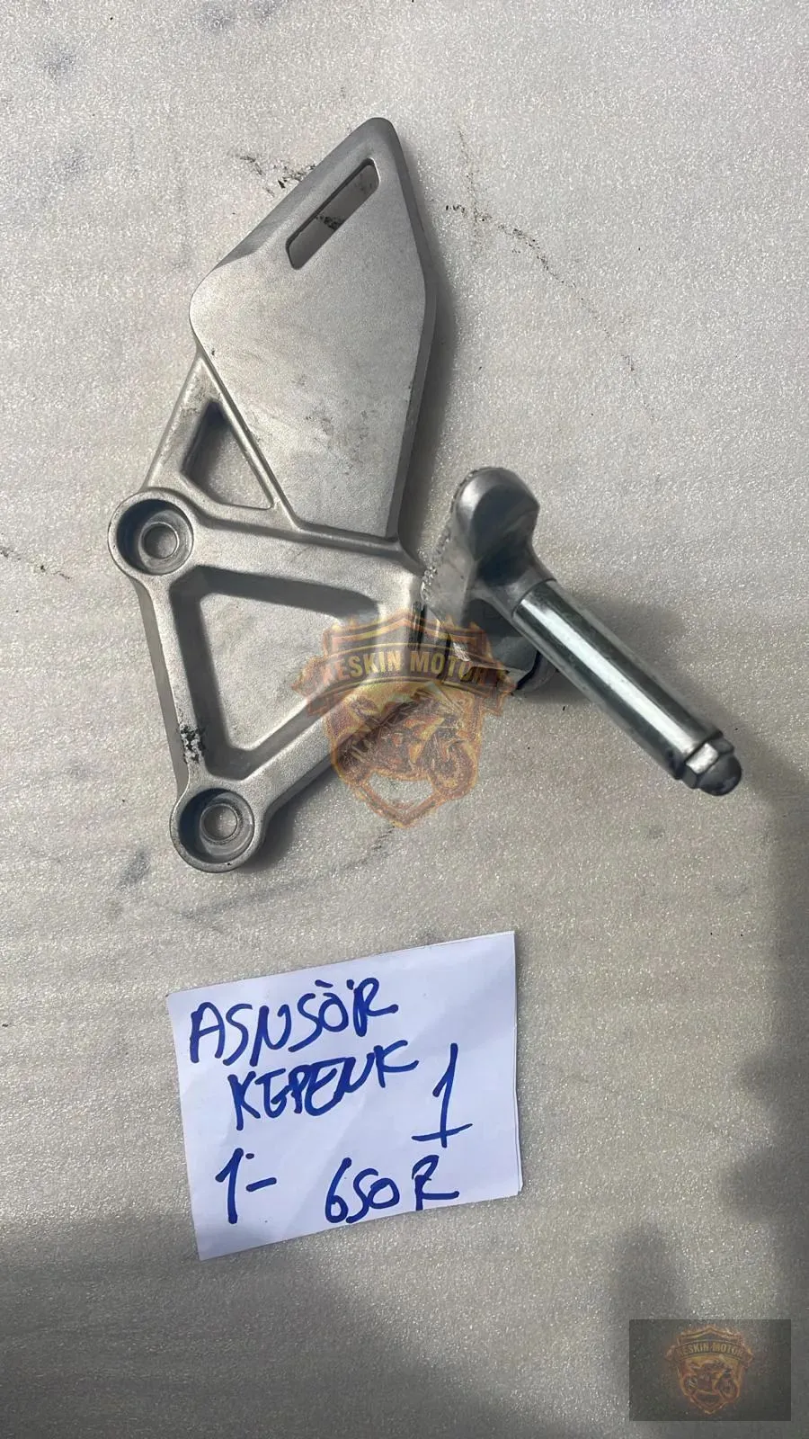 HONDA CBR 650R SOL BRAKET KOMPLE - Keskin Motor Orijinal Çıkma Parça