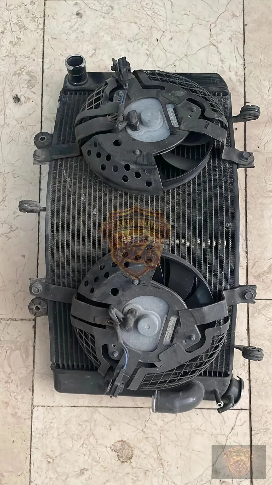 HAYABUSA GEN 2 RADYATÖR FANLI KOMPLE - Keskin Motor Orijinal Çıkma Parça