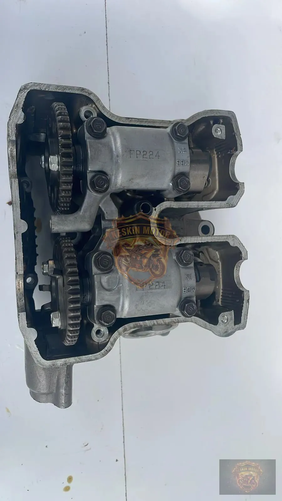 HONDA VARADERO XL 1000 SİLİNDİR KAPAK - ÜST KAPAK KOMPLE - Keskin Motor Orijinal Çıkma Parça