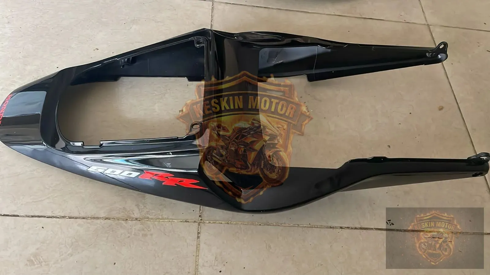 HONDA CBR 600RR KUYRUK GRENAJI - Keskin Motor Orijinal Çıkma Parça
